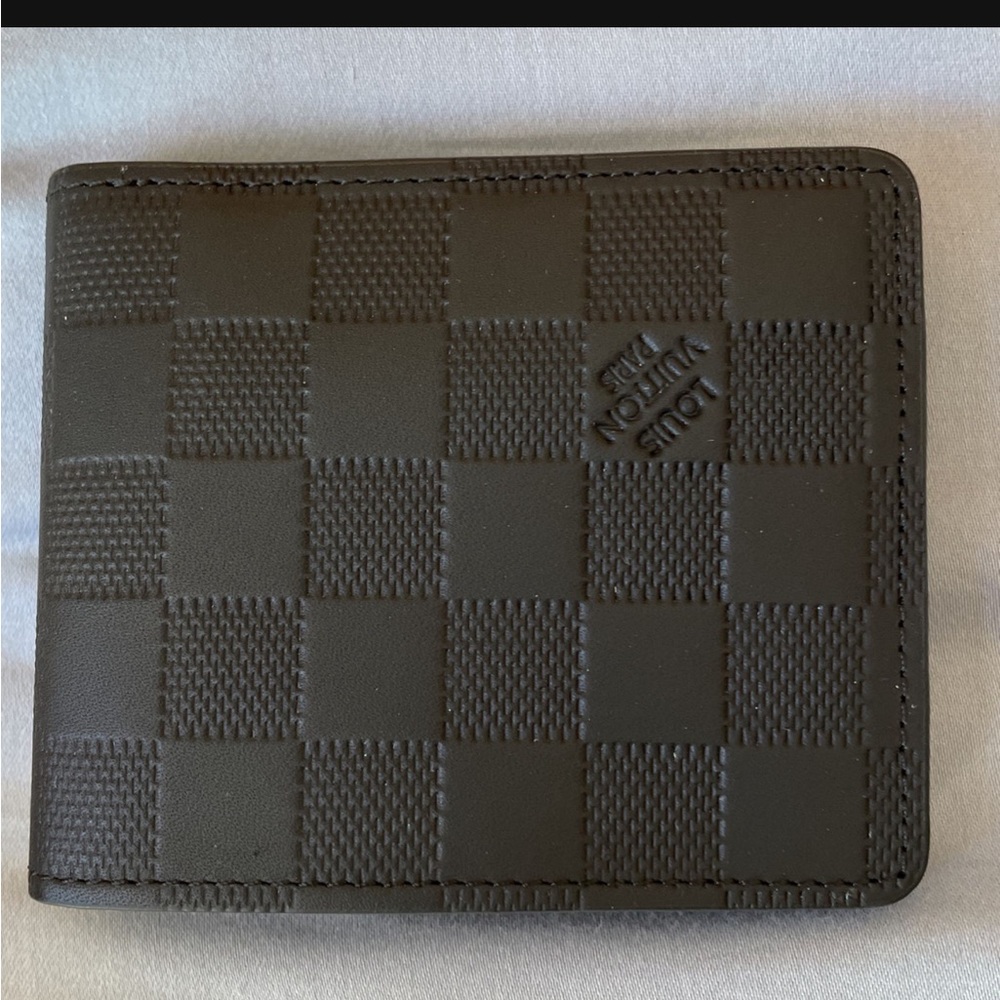 Louis Vuitton wallets men’s - Picture 3 of 4